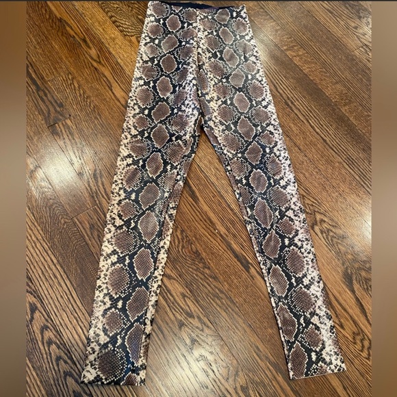 Commando Perfect Control Faux Leather Legging Snake. New without tag - Picture 8 of 8